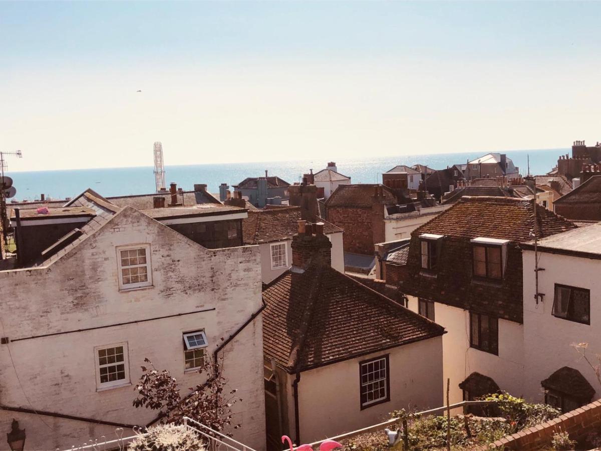 The Retro Retreat With Free Parking Lejlighed Hastings Eksteriør billede