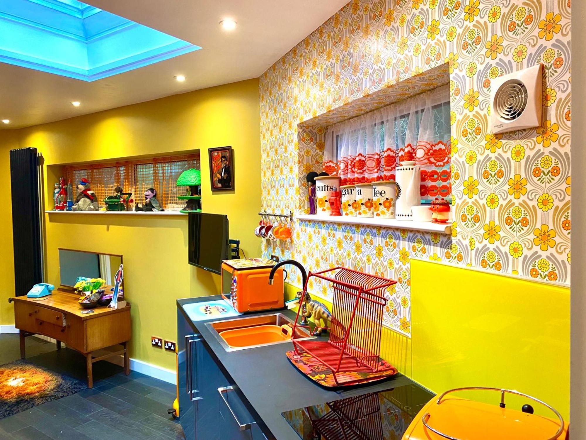 The Retro Retreat With Free Parking Lejlighed Hastings Eksteriør billede