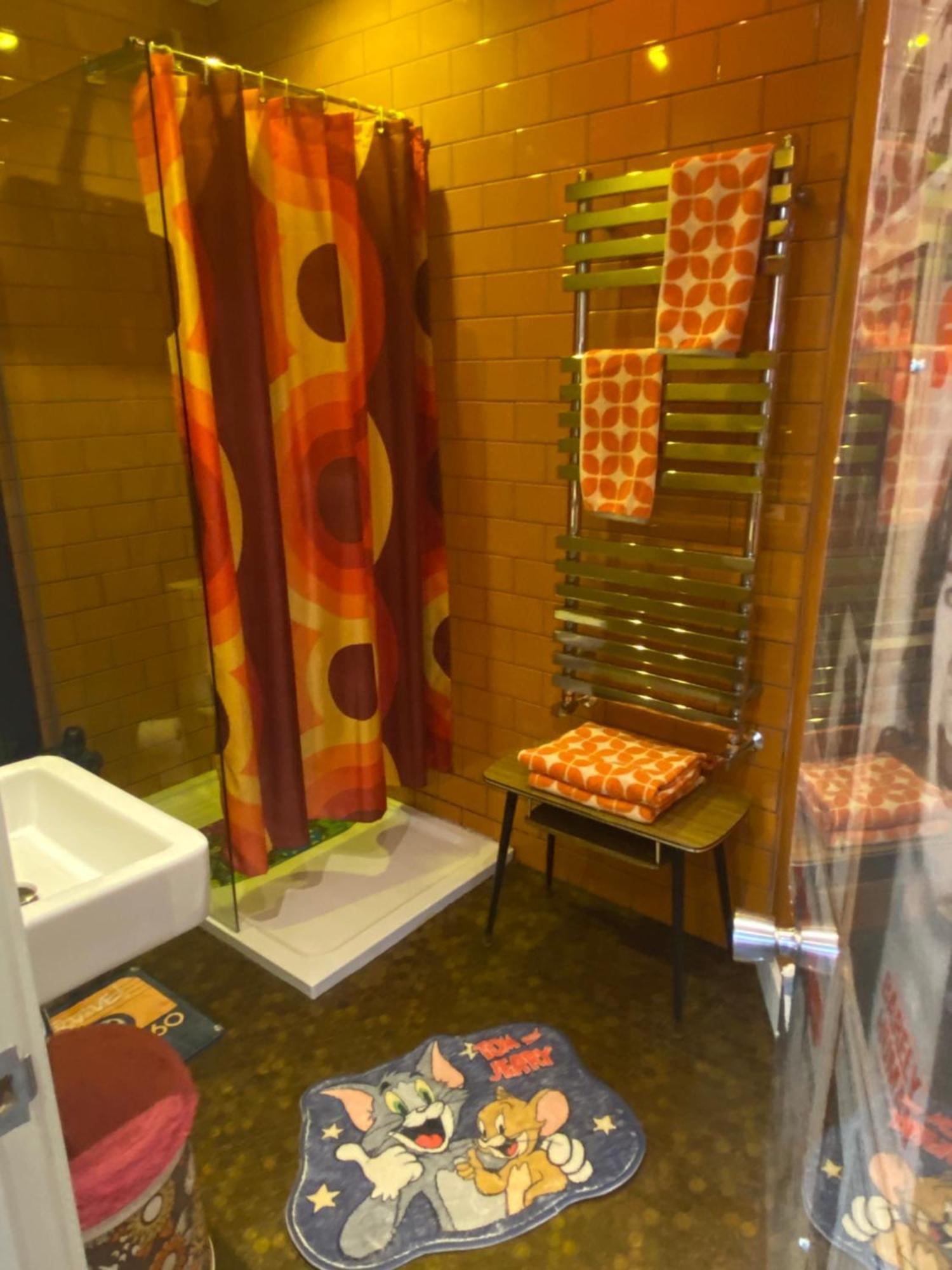 The Retro Retreat With Free Parking Lejlighed Hastings Eksteriør billede